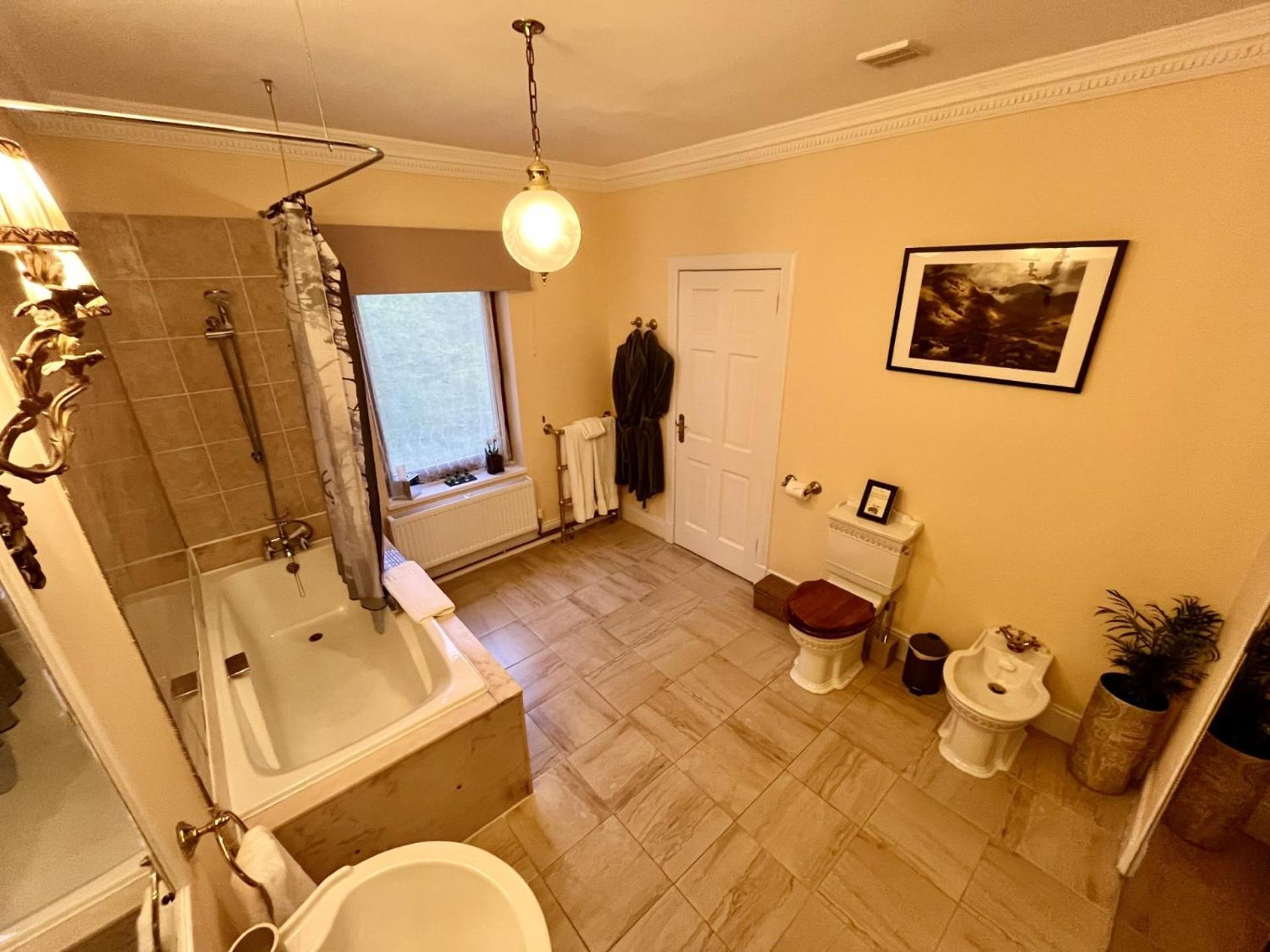 Highland Bear Lodge & Luxury Bear Huts Drumnadrochit Dış mekan fotoğraf
