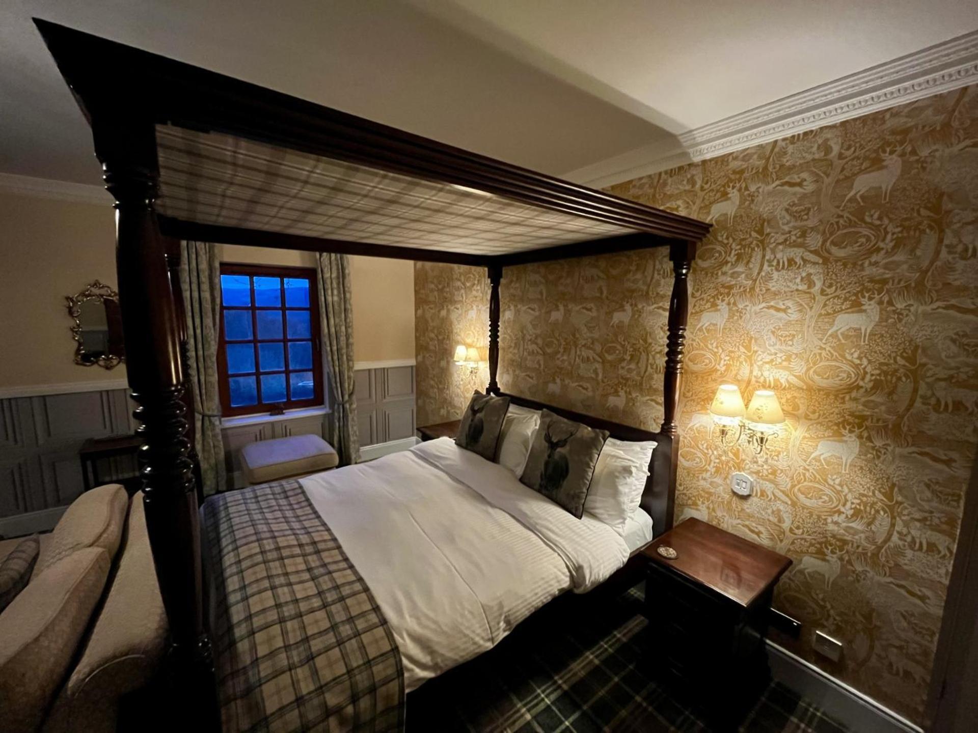 Highland Bear Lodge & Luxury Bear Huts Drumnadrochit Dış mekan fotoğraf